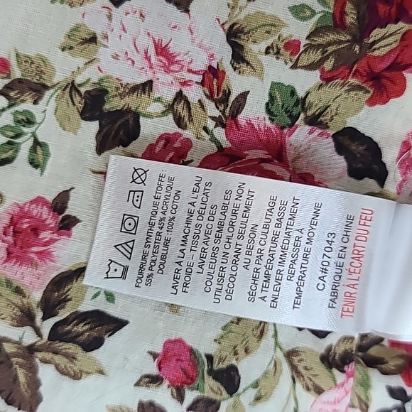 TJ Maxx Reversible Faux Fur Open Front Vest Jacket in Tan/Pink - Picture 11 of 17